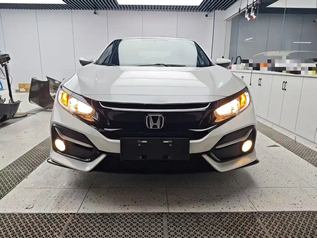 Honda Civic 2021 — фото 3