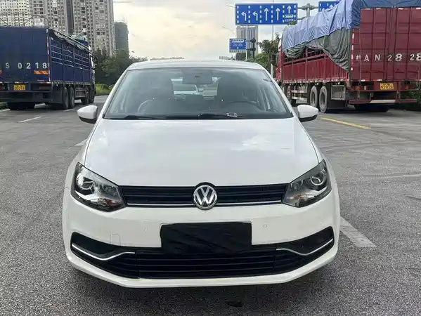 Volkswagen Polo 2016