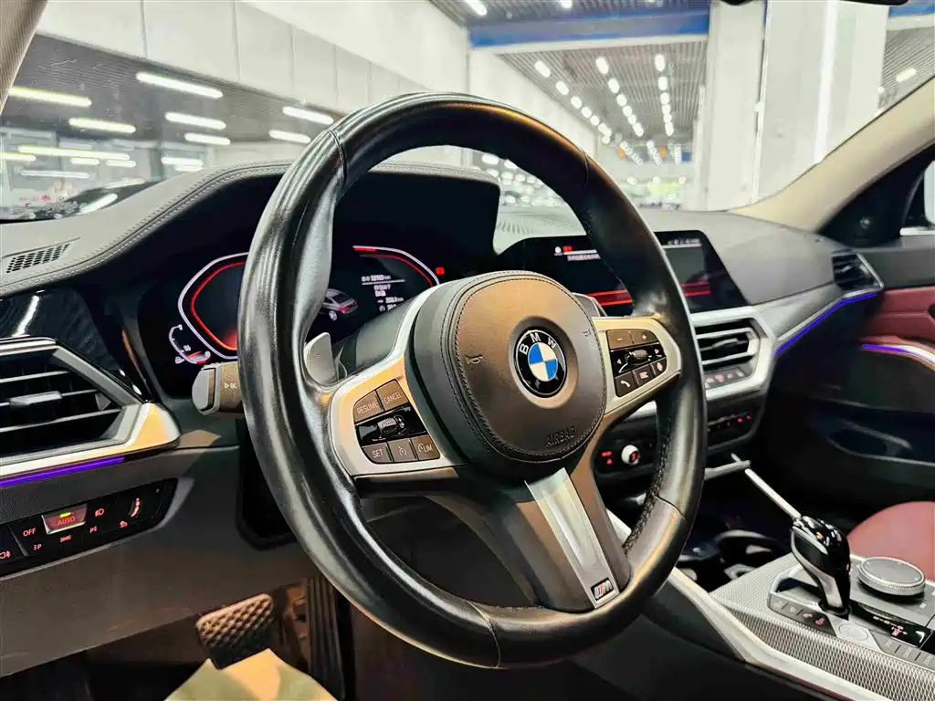 BMW 3 Series 2022 — фото 13