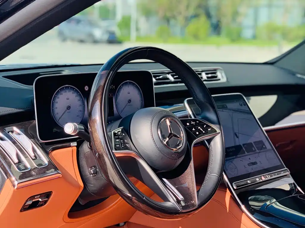 Mercedes-Benz Maybach S-Class 2023 — фото 13
