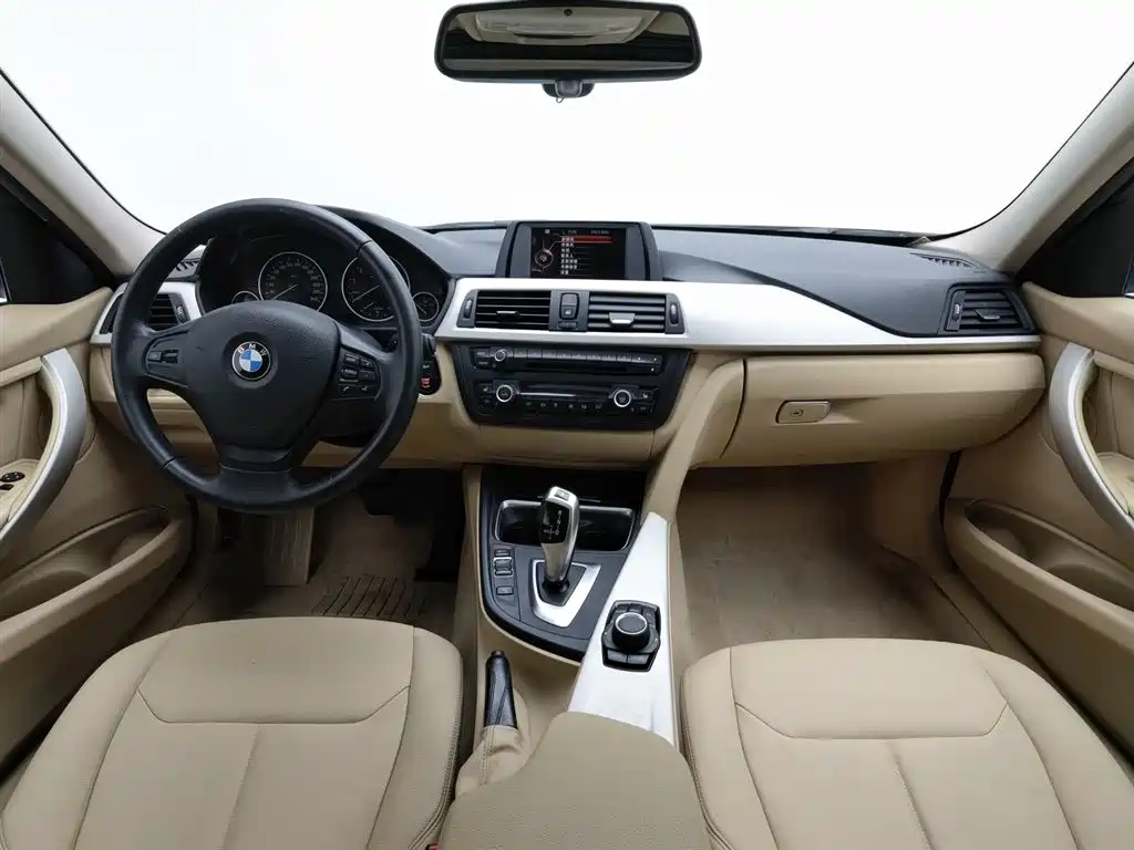 BMW 3 Series 2015 — фото 5