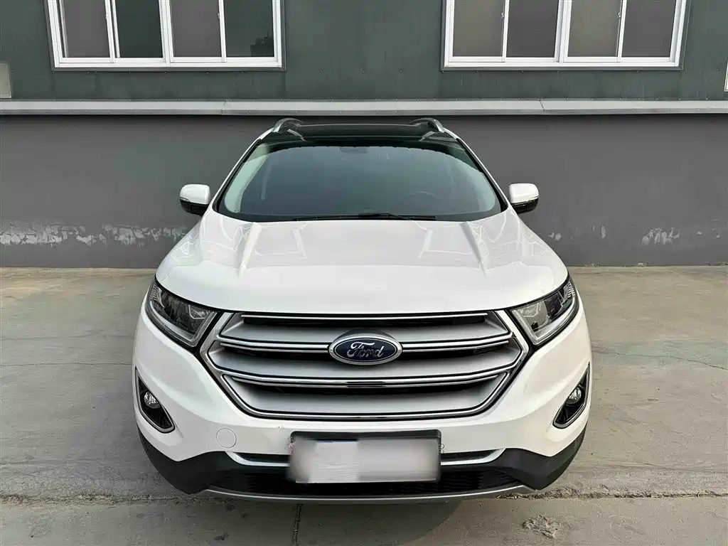 Ford Edge 2016 — фото 24