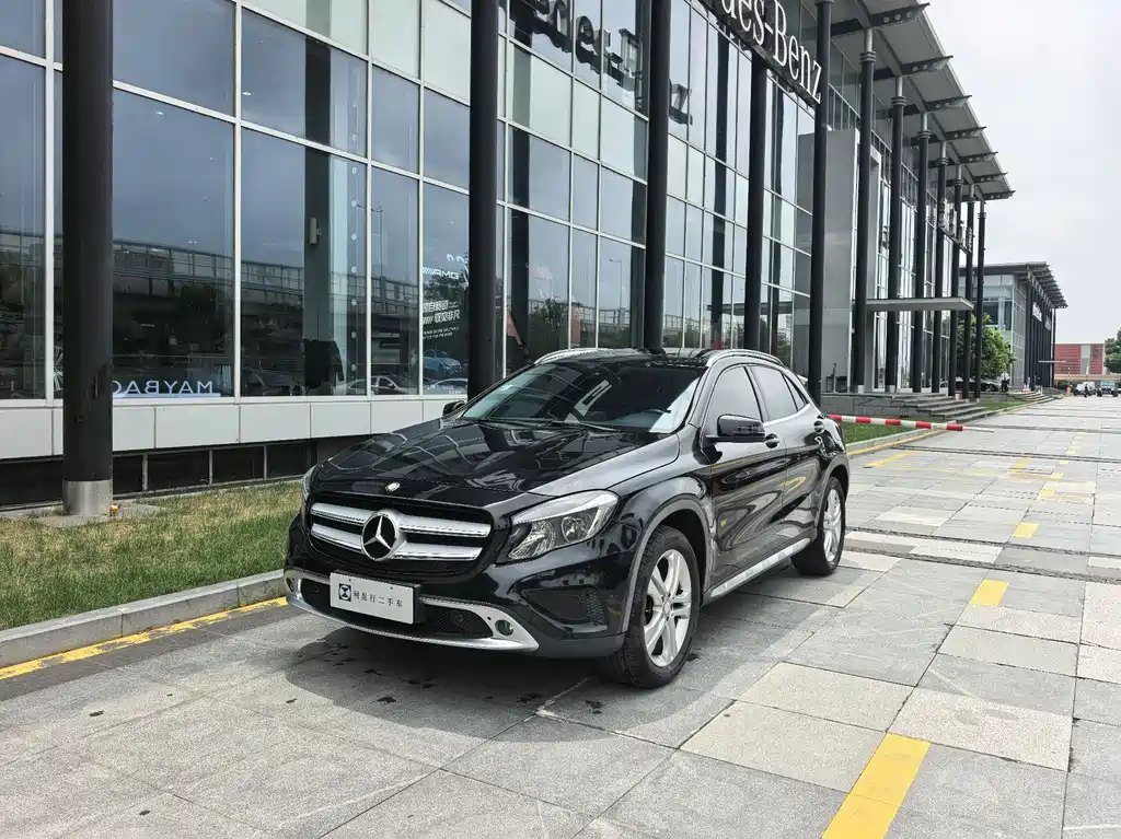 Mercedes-Benz GLA 2017