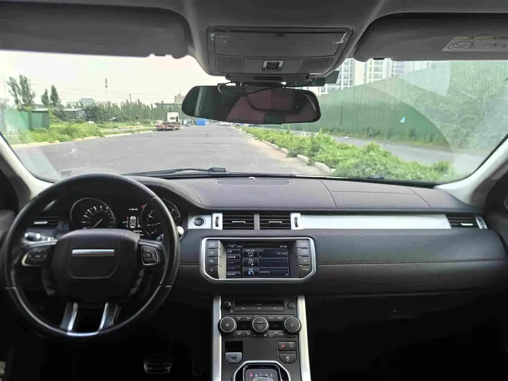 Land Rover Evoque 2014 — фото 9