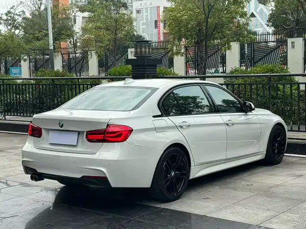 BMW 3 Series 2017