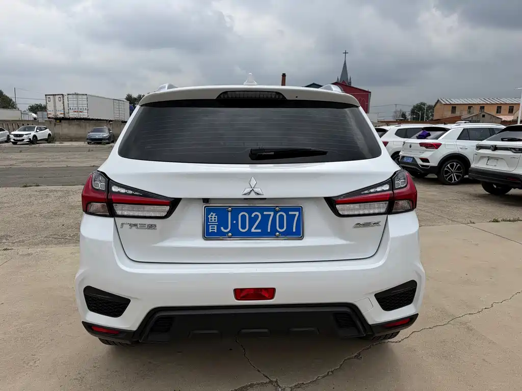 Mitsubishi ASX 2022 — фото 16
