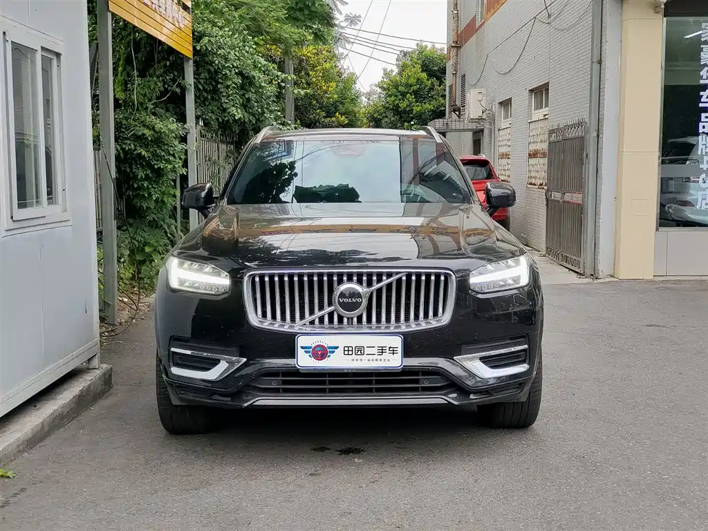 Volvo XC90 2023 — фото 2