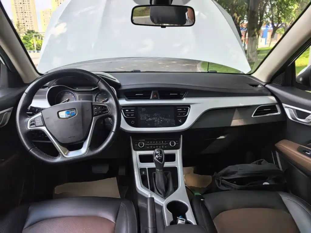 Geely Vision 2020 — фото 10