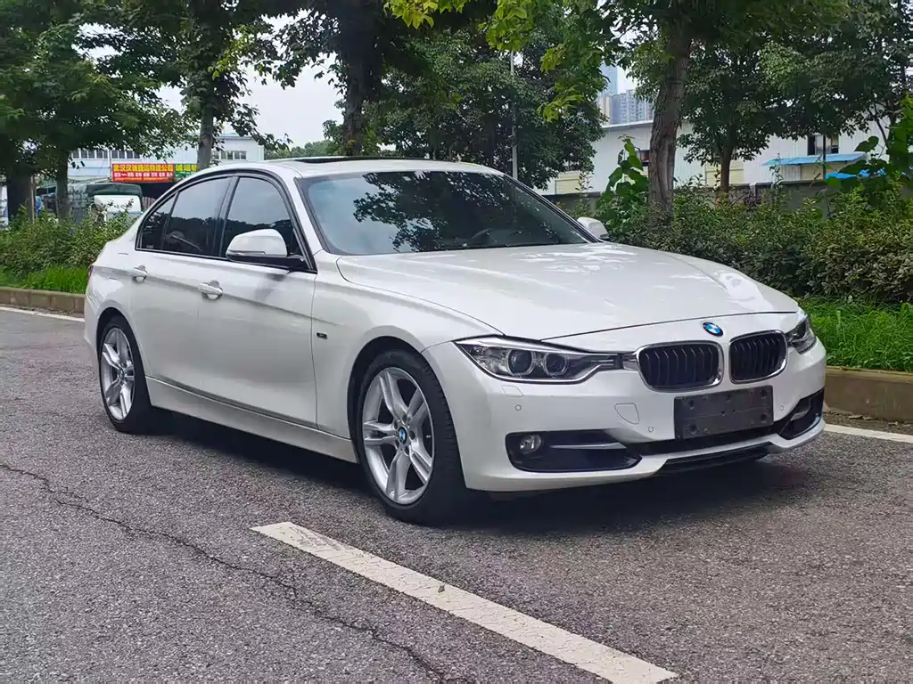 BMW 3 Series 2015 — фото 3