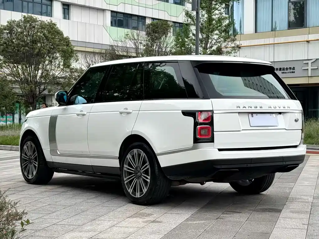 Land Rover Range Rover 2016 — фото 9
