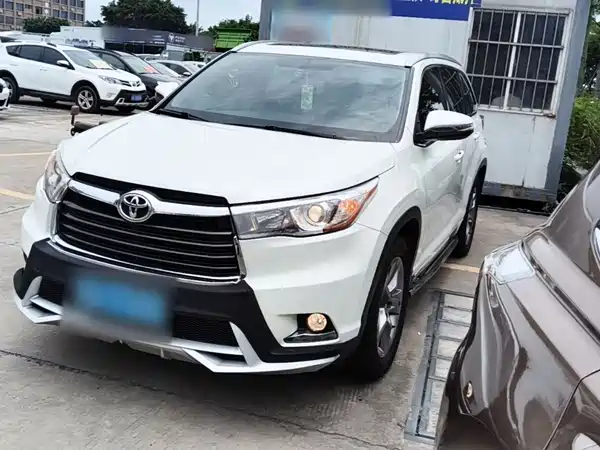 Toyota Highlander 2015