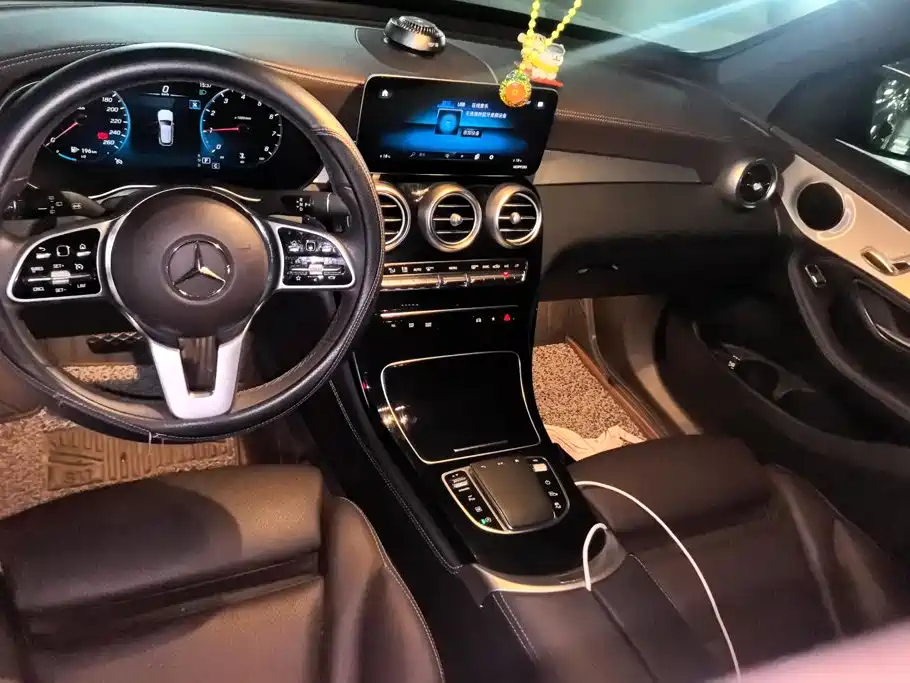 Mercedes-Benz GLC 2020 — фото 12
