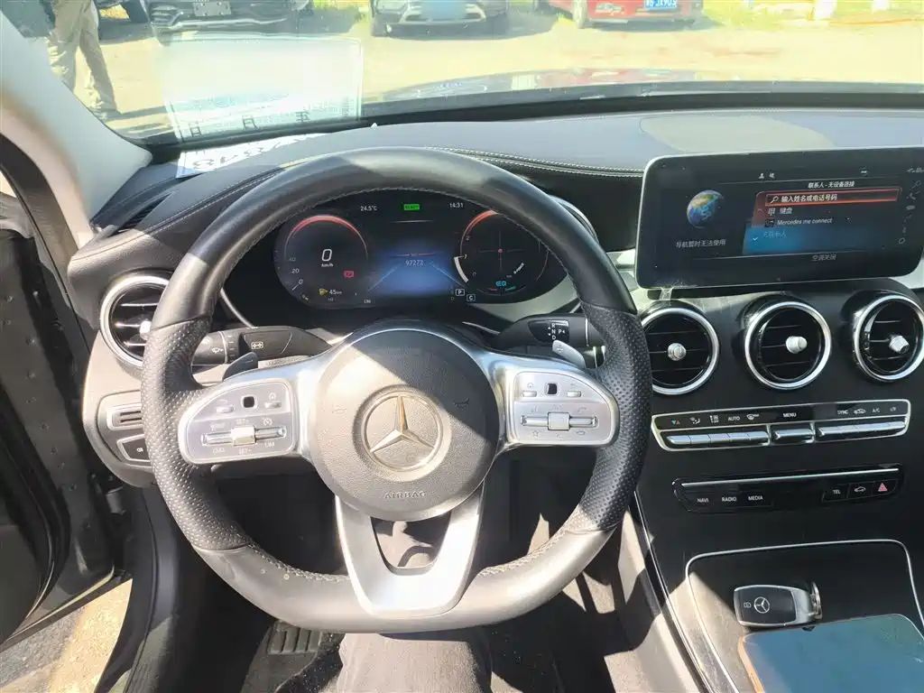 Mercedes-Benz C-Class 2020 — фото 10