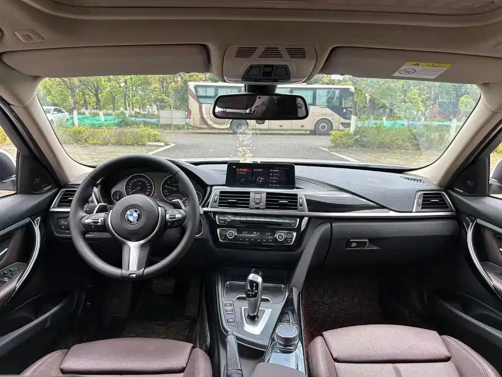 BMW 3 Series 2019