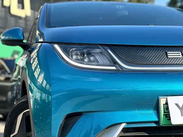 BYD Dolphin 2023