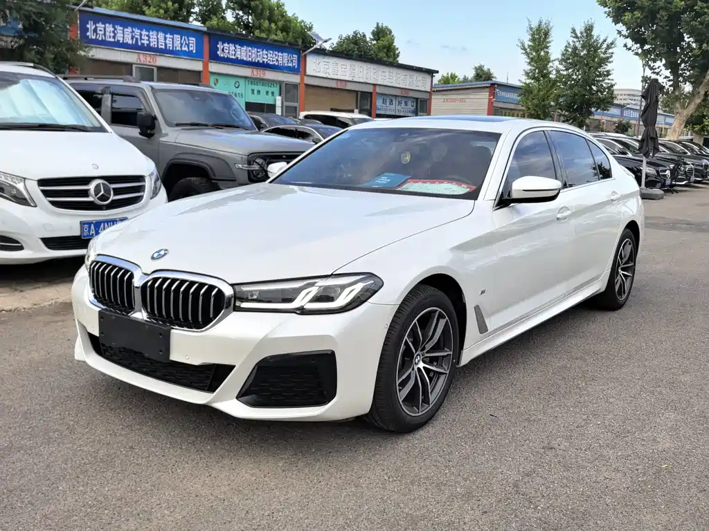 BMW 5 Series 2023