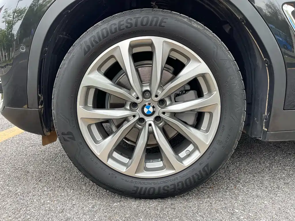 BMW X3 2019 — фото 9