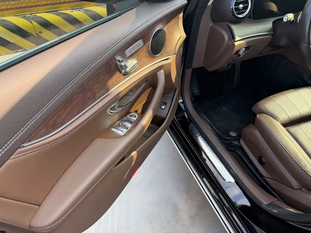 Mercedes-Benz E-Class 2020