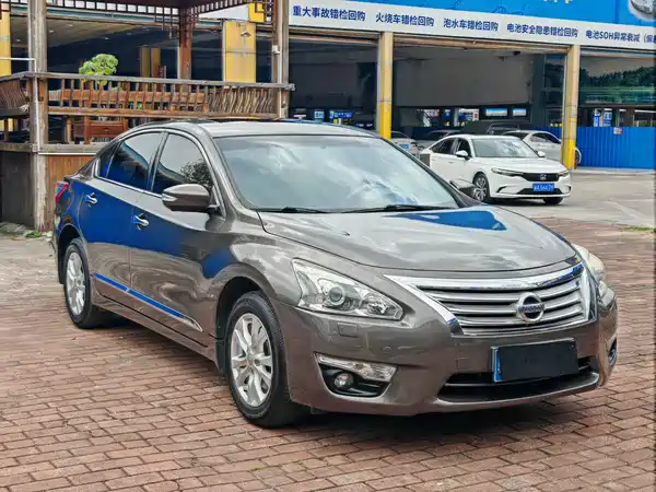 Nissan Teana 2013