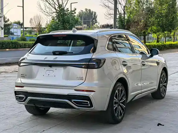 Hongqi HS5 2023