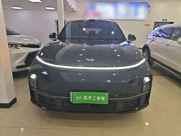 Li Auto L7 2025