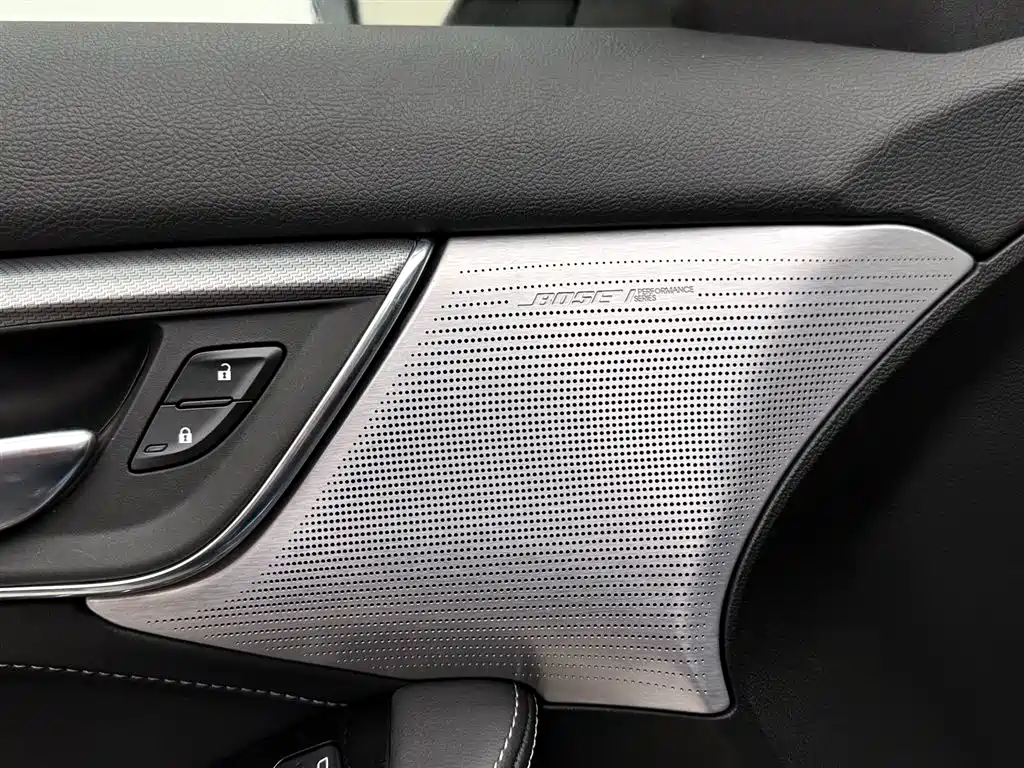 Cadillac CT5 2020 — фото 15