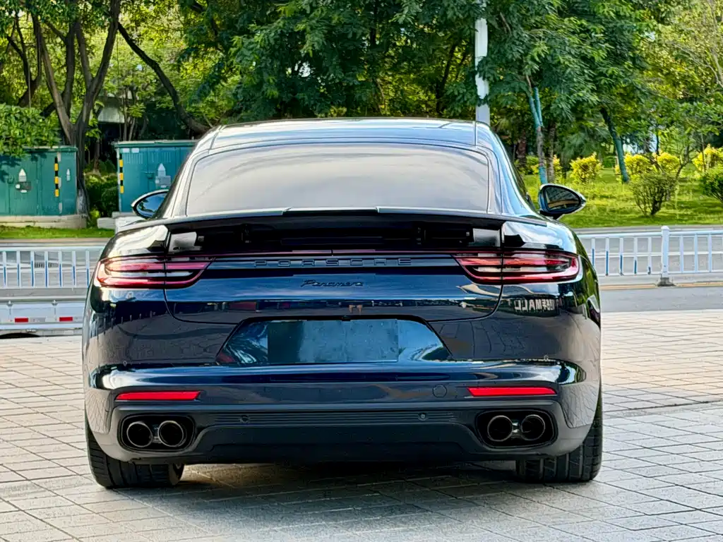 Porsche Panamera 2020 — фото 14