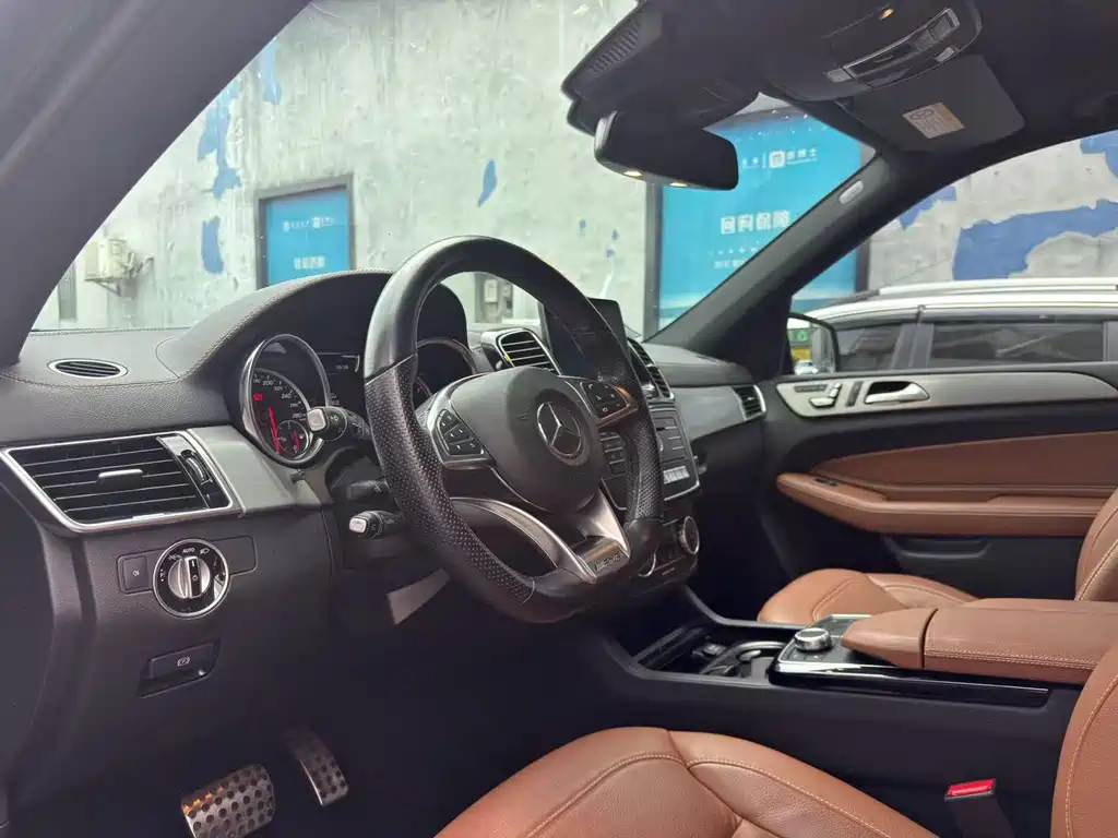 Mercedes-Benz GLE AMG 2019 — фото 3
