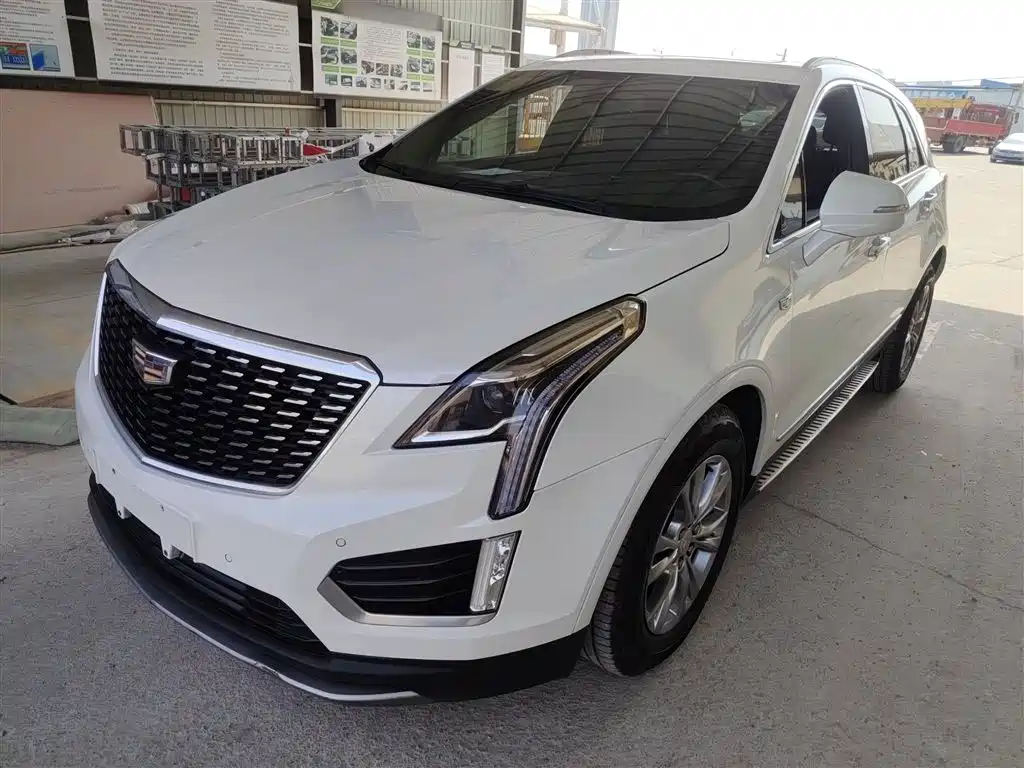 Cadillac XT5 2020 — фото 2