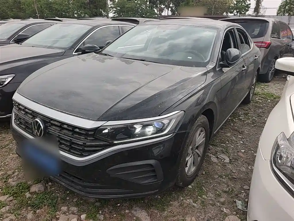 Volkswagen Passat 2022 — фото 2