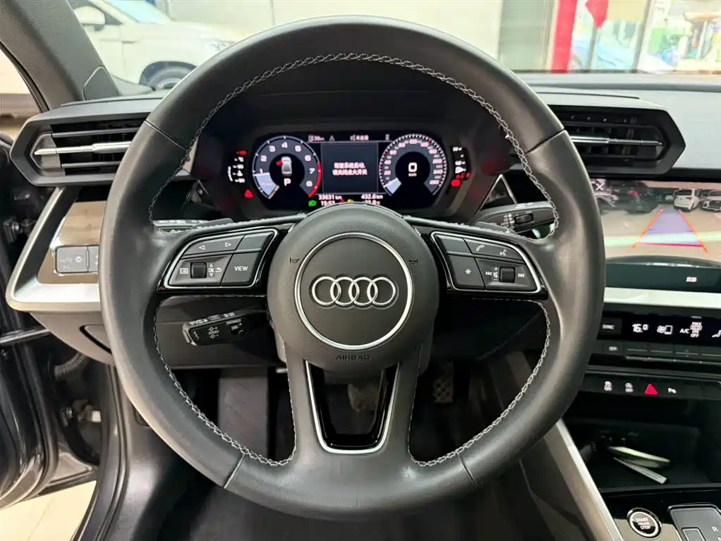 Audi A3 2023 — фото 14