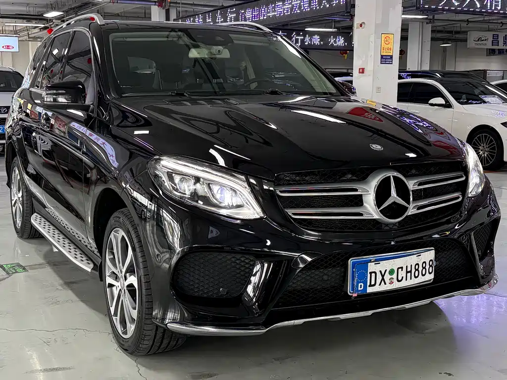 Mercedes-Benz GLE 2017 — фото 3