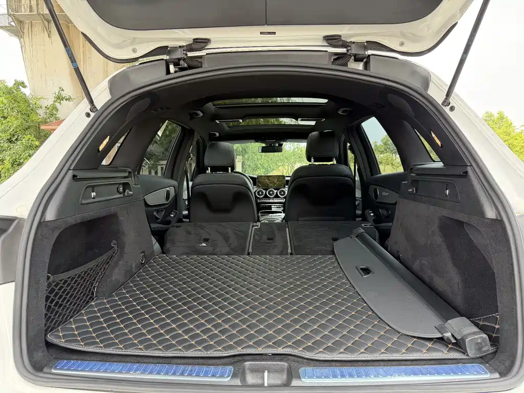 Mercedes-Benz GLC 2020 — фото 13