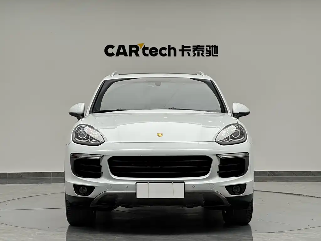 Porsche Cayenne 2016 — фото 2