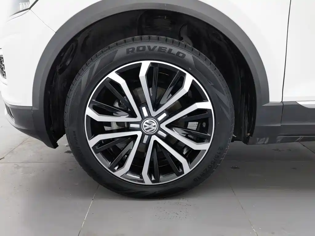 Volkswagen T-Roc 2020 — фото 17