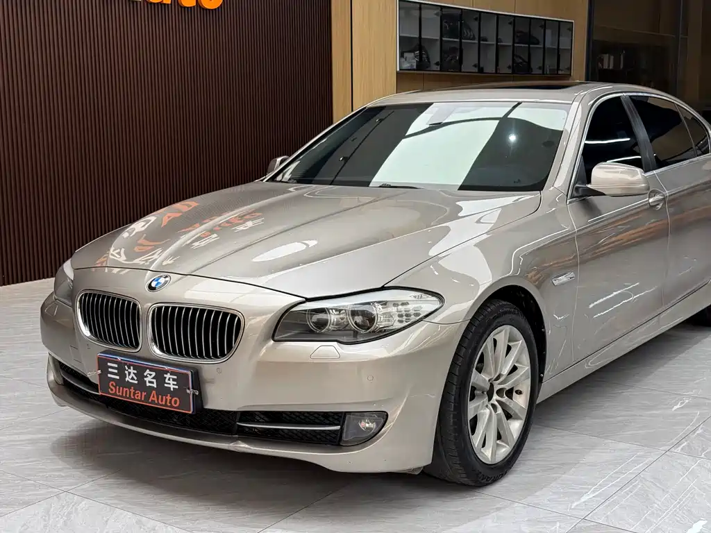 BMW 5 Series 2013 — фото 9