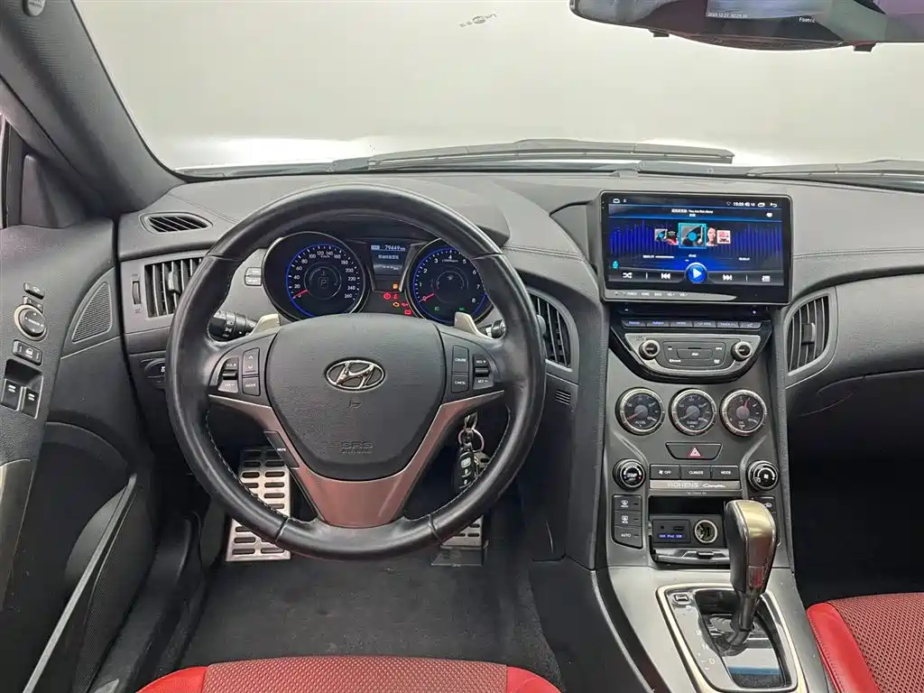 Hyundai Genesis Coupe 2014 — фото 24