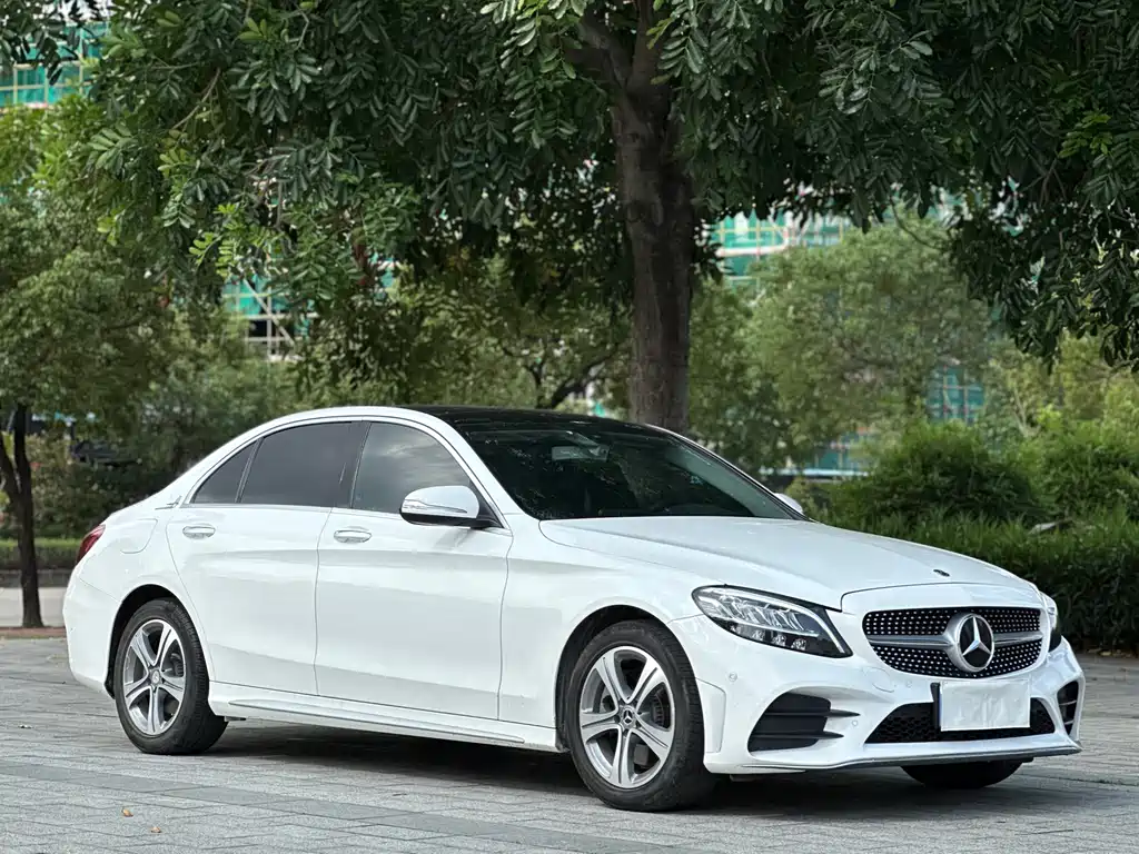 Mercedes-Benz C-Class 2020 — фото 3