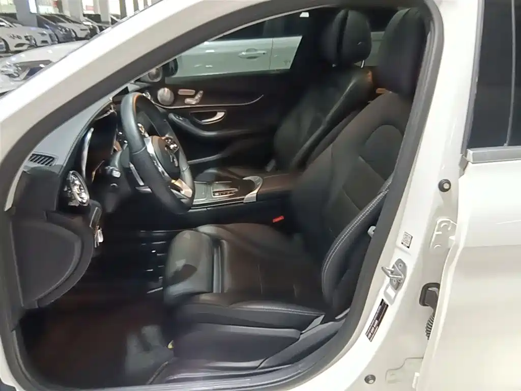 Mercedes-Benz C-Class 2020 — фото 15