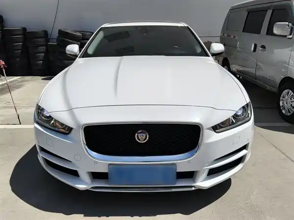 Jaguar XEL 2019