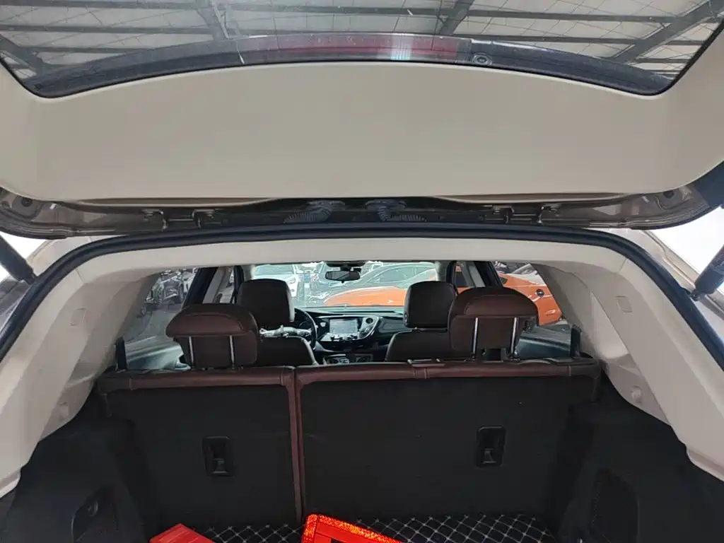 Buick Envision Plus 2018 — фото 15