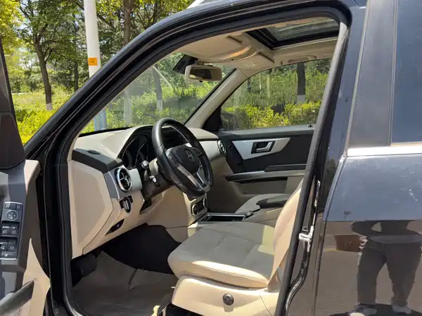 Mercedes-Benz GLK-Class 2015