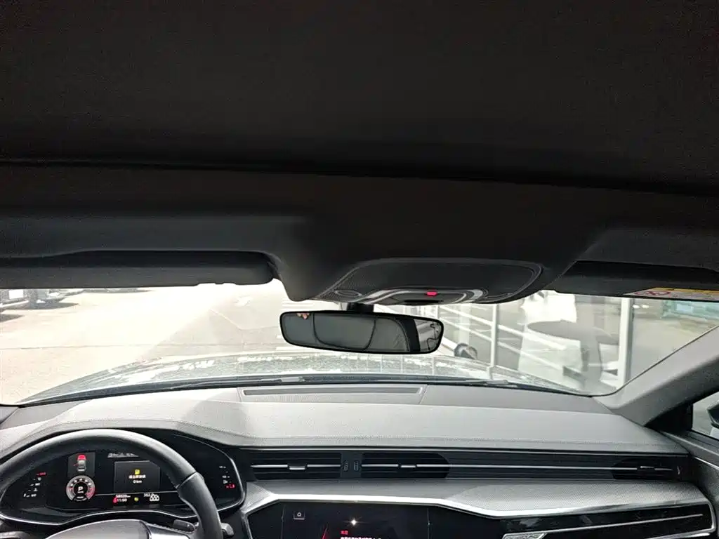 Audi A6L 2020 — фото 25