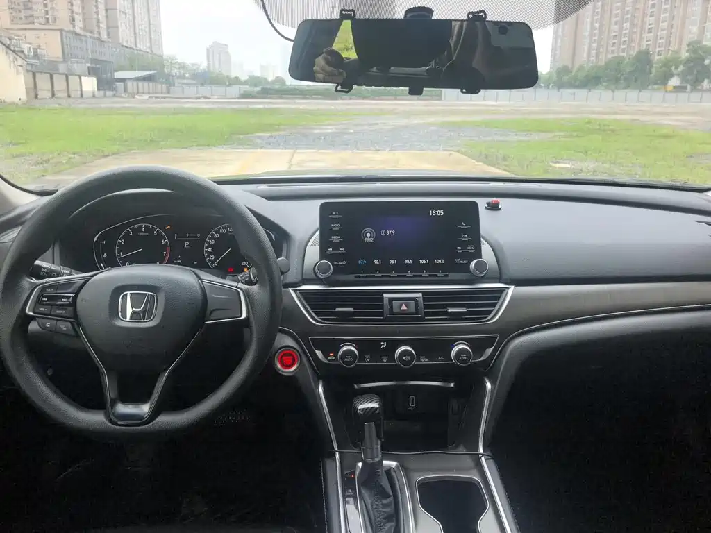 Honda Accord 2019 — фото 5