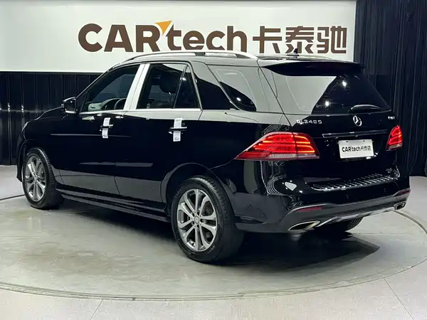 Mercedes-Benz GLE 2016