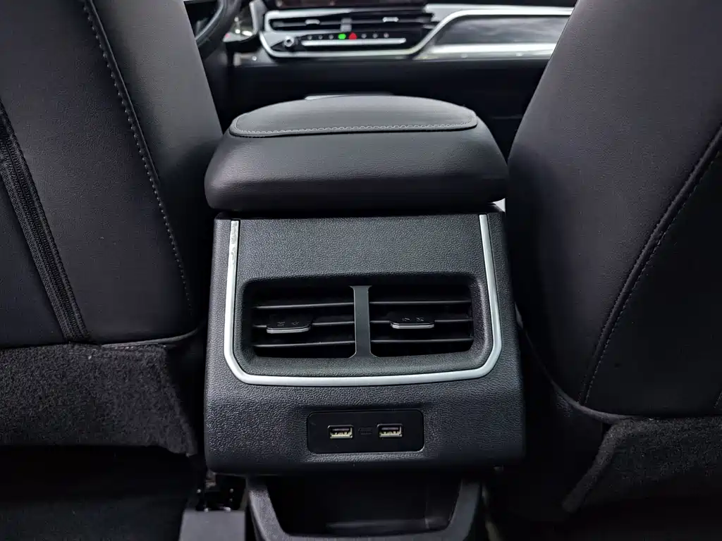 Haval H6 2022 — фото 16