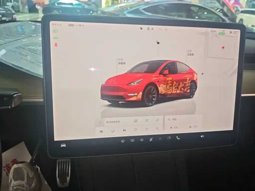 Tesla Model Y 2023 — фото 13