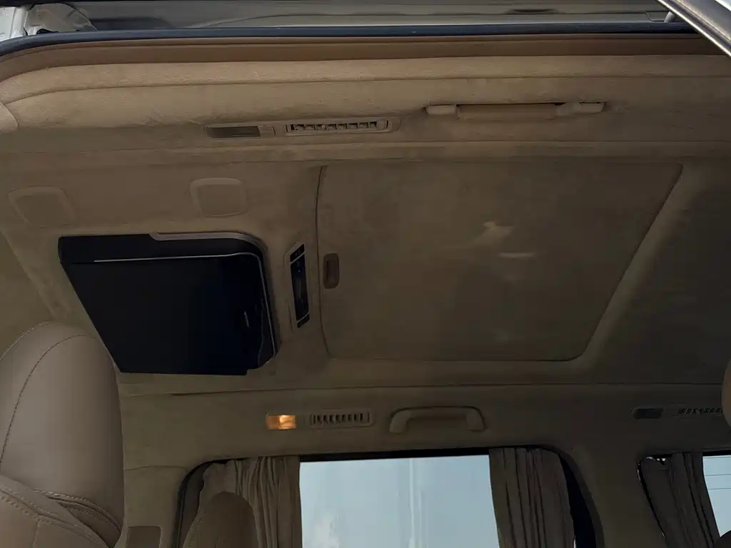 Toyota Alphard 2012 — фото 13