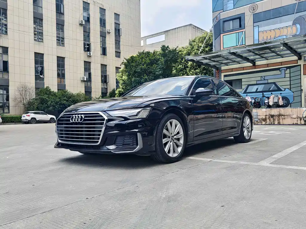 Audi A6L 2020 — фото 1