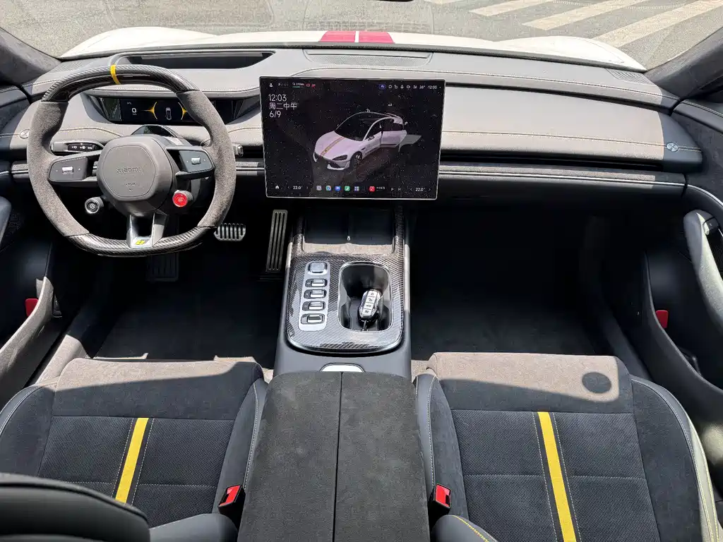 Xiaomi SU7 Ultra 2025 — фото 10